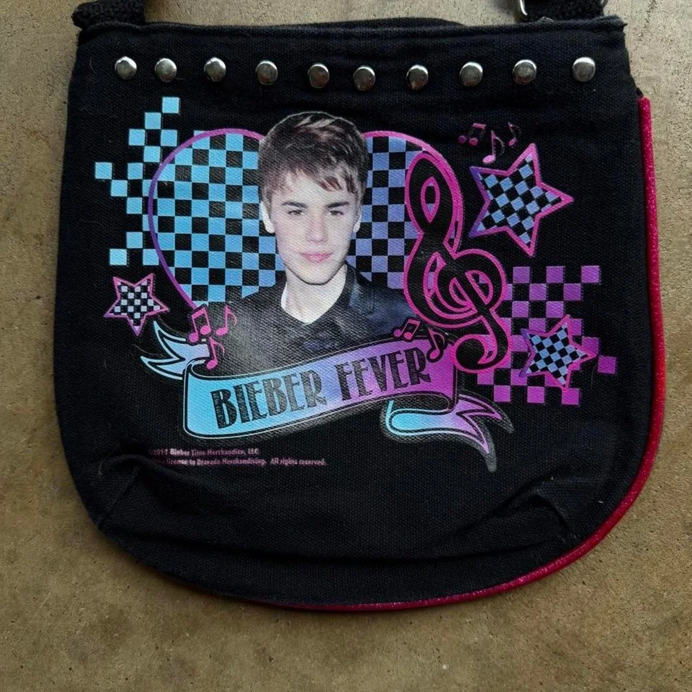 Rare Justin Bieber Fever Y2K black & pink crossbody bag